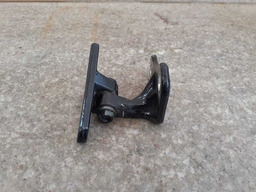 DOBRADIÇA PORTA DIANTEIRA L.E MERCEDES C230 2004 A 2005