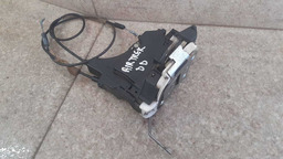 FECHADURA ELÉTRICA D.D MITSUBISHI AIRTREK 06 E 07 DETALHE