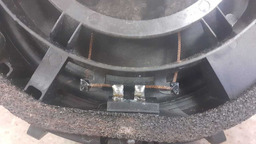 ALTO FALANTE DIANTEIRA DIREITA MITSUBISHI ASX 2012 A 2015 PRETO