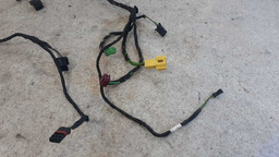 CHICOTE PORTA D.E MERCEDES BENZ C180 2012 1.8 ORIGINAL