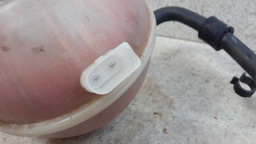 RESERVATÓRIO DE AGUA VW JETTA 2.0 ASP. 2010 A 2014 ORIGINAL