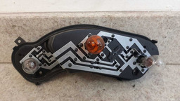 CIRCUITO LANTERNA DIREITA NISSAN VERSA 2012 A 2019 ORIGINAL DIREITO VERMELHO