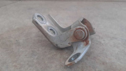 DOBRADIÇA PORTA INF. DIANTEIRA ESQUERDA FORD RANGER 13 A 16