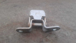 DOBRADIÇA PORTA INF. DIANTEIRA ESQUERDA FORD RANGER 13 A 16