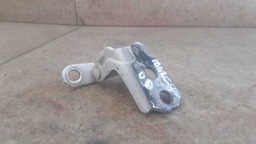 DOBRADIÇA PORTA DIANTEIRA DIREITA NISSAN MARCH 2014 A 2018