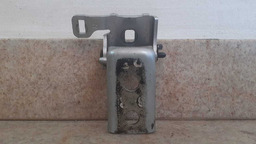 Dobradiça Porta Dianteira Direita Peugeot 308 2013 A 15