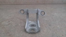 DOBRADIÇA PORTA DIANTEIRA DIREITA NISSAN MARCH 14 A 18