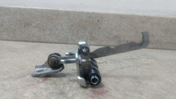 LIMITADOR DE PORTA D.E RENAULT DUSTER 2012 A 2014 ORIGINAL