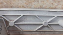 REFLETOR OLHO GATO PARACHOQUE ESQUERDO HYUNDAI HB20 1.0 2017 VERMELHO