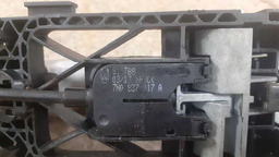 MAÇANETA EXTERNA D.E VW JETTA 2011 A 2017 SEM MIOLO CINZA