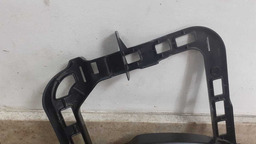 GUIA DO PARACHOQUE TRASEIRO ESQUERDO VW PASSAT TSI 12 A 15