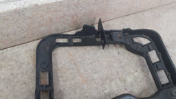 GUIA DO PARACHOQUE TRASEIRO DIREITO VW PASSAT TSI 12 A 15