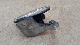 DOBRADIÇA PORTA D.E MERCEDES BENZ B200 2008 A 2011 ORIGINAL