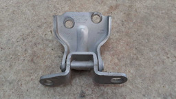 DOBRADIÇA INFERIOR PORTA DIANTEIRA ESQUERDA JAC J6 2011 