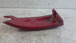 REFLETOR PARACHOQUE LADO DIREITO FIAT STRADA 2013 A 2017 VERMELHO