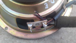 ALTO FALANTE DIANTEIRA ESQUERDA HYUNDAI SONATA 1997 A 2005 PRETO