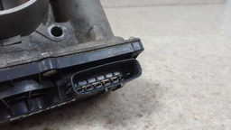 CORPO BORBOLETA HYUNDAI ELANTRA 2.0 2009 A 2013 ORIGINAL