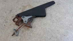 ALAVANCA FREIO DE MÃO AUDI A3 2000 A 2006 ORIGINAL