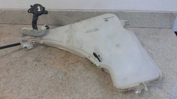 RESERVATÓRIO AGUA PARABRISA BMW 320I 2012 A 2015 ORIGINAL