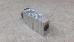 VÁLVULA EXPANSÃO AR CONDICIONADO TOYOTA HILUX SRX / SRV 2021