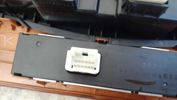 COMANDO AR CONDICIONADO DIGITAL TOYOTA COROLLA 2014 ORIGINAL