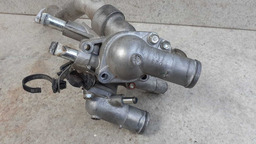 CARCAÇA VÁLVULA TERMOSTÁTICA MITSUBISHI LANCER 2009 A 2016