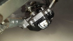 MAQUINA LIMPADOR PARABRISA NISSAN VERSA 1.6 2019 ORIGINAL