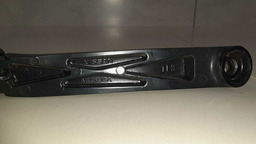 BRAÇO LIMPADOR PARABRISA LADO ESQUERDO NISSAN VERSA 2019