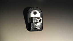 INTERRUPTOR LUZ PORTA TRASEIRA ESQUERDA NISSAN VERSA 2019 