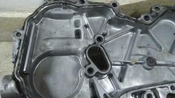 TAMPA FRONTAL MOTOR NISSAN SENTRA / RENAULT FLUENCE 2.0 2013