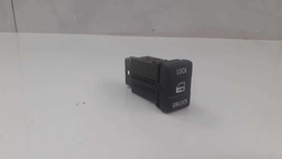 Botão Trava Porta Toyota Etios 2017 Original