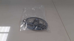 EMBLEMA LETREIRO TOYOTA ETIOS 2017 ORIGINAL