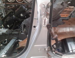 Par Dobradiça Porta Traseira Esquerda Toyota Corolla 2013