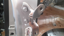 PAR DOBRADIÇA PORTA TRASEIRA ESQUERDA TOYOTA COROLLA 2013