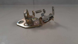 TRAVA PORTA MALAS CHERY QQ 2012 ORIGINAL