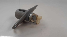 MIOLO CHAVE PORTA MALAS CHERY QQ 2012 ORIGINAL