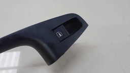 BOTÃO VIDRO ELÉTRICO TRASEIRO DIREITO VW JETTA 2014