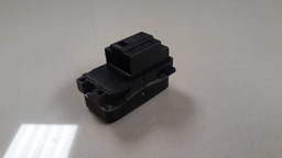 BOTÃO TRAVA PORTA VW JETTA 2014