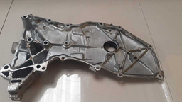 TAMPA FRONTAL MOTOR NISSAN VERSA 1.6 2013 ORIGINAL