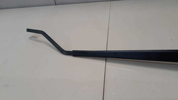 BRAÇO LIMPADOR PARABRISA LADO DIREITO NISSAN VERSA 2013