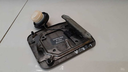 TAMPA PORTINHOLA NISSAN VERSA 2013 ORIGINAL