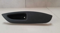 MOLDURA PUXADOR INTERNO TRASEIRA DIREITA NISSAN MARCH 2014