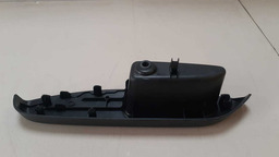 MOLDURA PUXADOR INTERNO TRASEIRA DIREITA NISSAN MARCH 2014