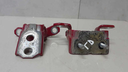 PAR DOBRADIÇAS TRASEIRA DIREITA NISSAN MARCH 2014