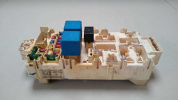 MÓDULO CAIXA FUSÍVEIS MITSUBISHI PAJERO FULL 3.2 2008 DIESEL