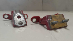 PAR DOBRADIÇAS TRASEIRA ESQUERDA NISSAN MARCH 2014