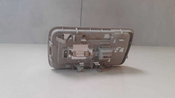  LUZ CORTESIA CENTRAL  NISSAN  VERSA 1.6 2013 