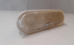 Luz Cortesia Nissan Versa 1.6 2013