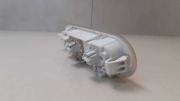 LUZ CORTESIA NISSAN VERSA 1.6 2013