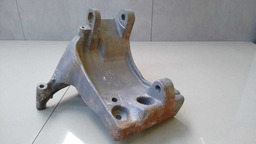 SUPORTE BOMBA HIDRÁULICO COMPRESSOR CHEVROLET S10 2.4  2014